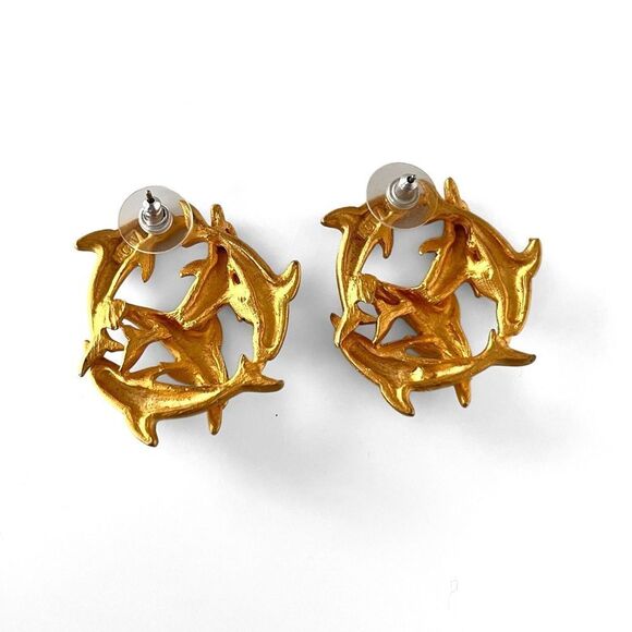 Vintage ACT V Matte Gold Dolphin Earrings - Picture 4 of 4